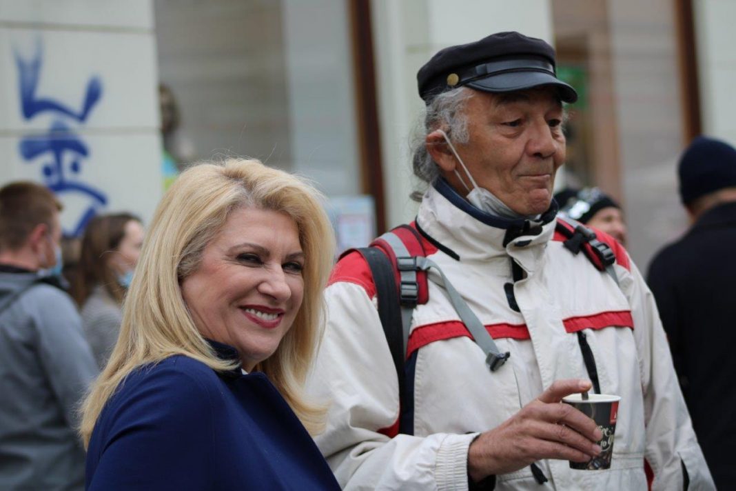 Vesna_Škare_Ožbolt_potpisi_3
